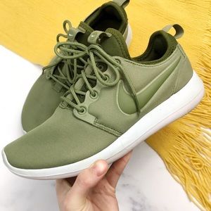 nike roshe 2 olive